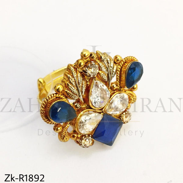 Sapphire antique ring