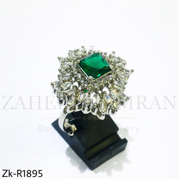 Zirconian ring