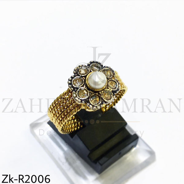 Floral band ring