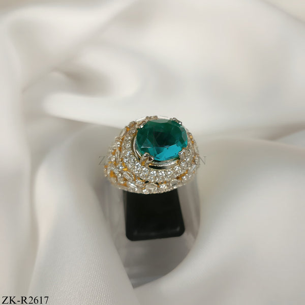 925 Luxury emerald ring.