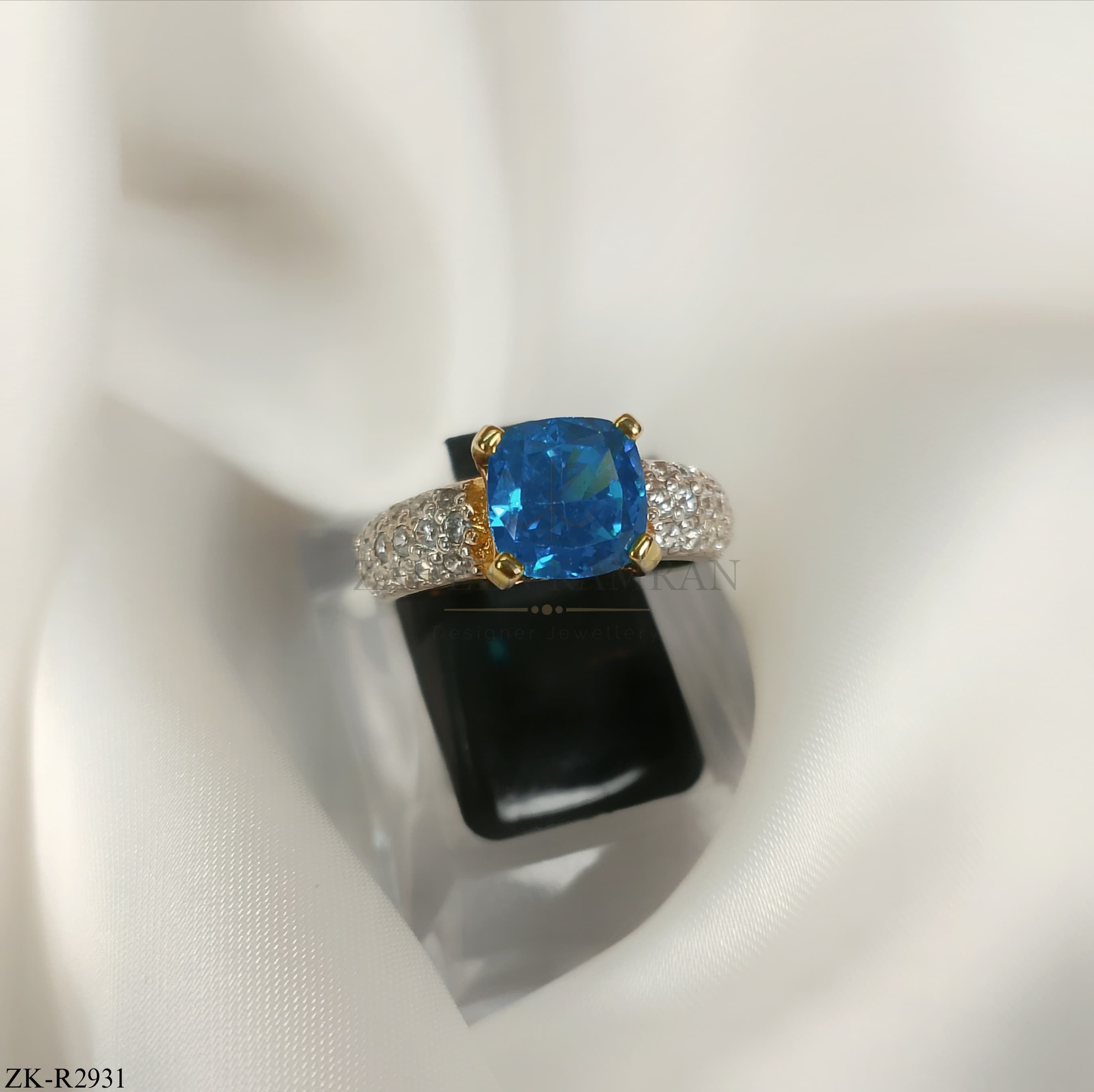 925 BLUE TOPAZ RING