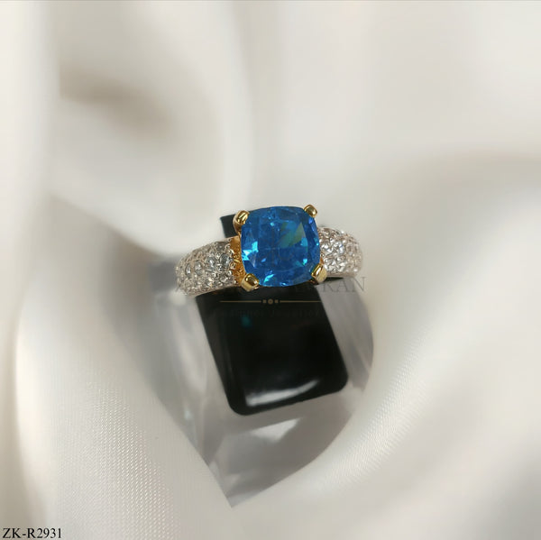 925 BLUE TOPAZ RING
