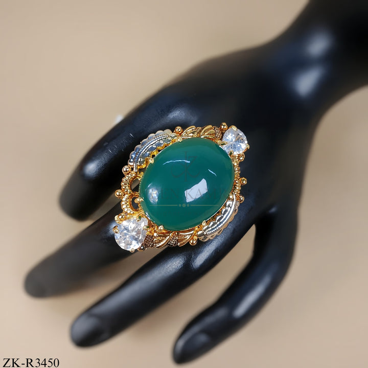EMERALD RING