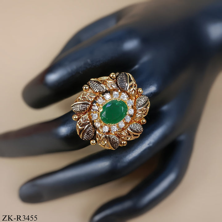 EMERALD RING