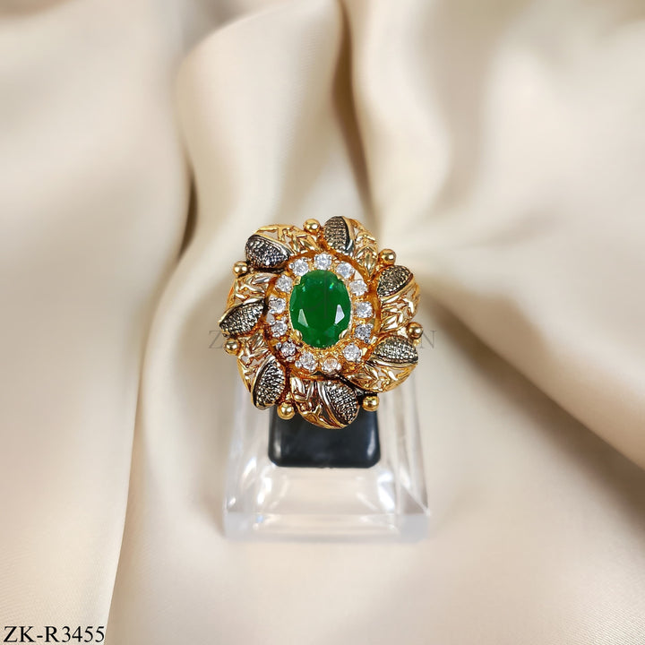EMERALD RING