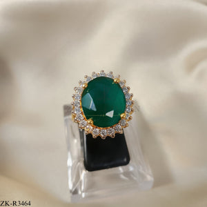 EMERALD RING