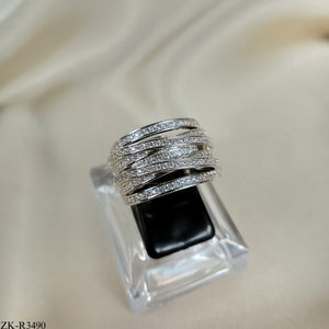 ZIRCONIAN LAYERED RING