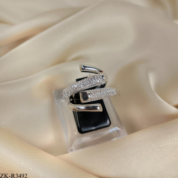ZIRCONIAN RING