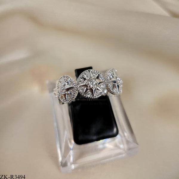 ZIRCONIAN RING