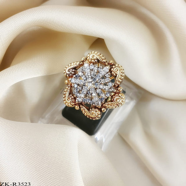 ZIRCONIAN RING