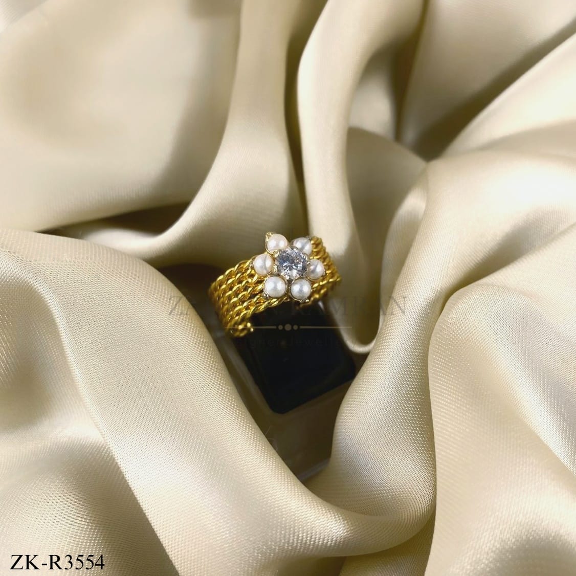 FLORET RING