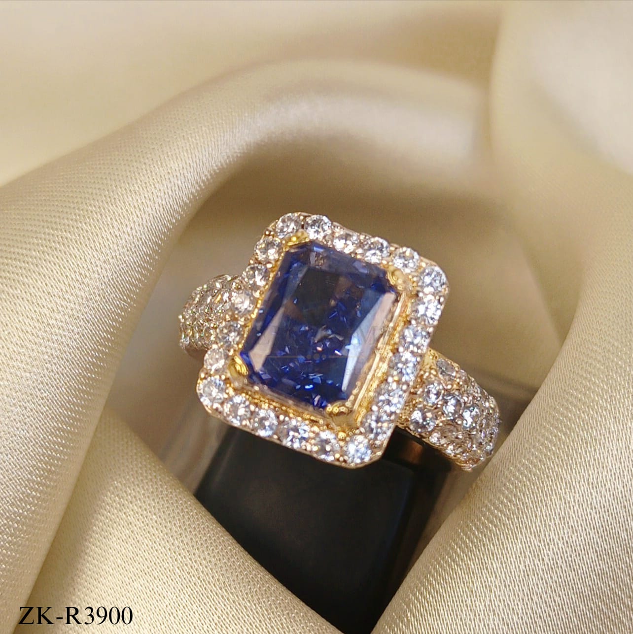 BOLD BLUE SQUARE CENTER WITH ZIRCONIAN RING