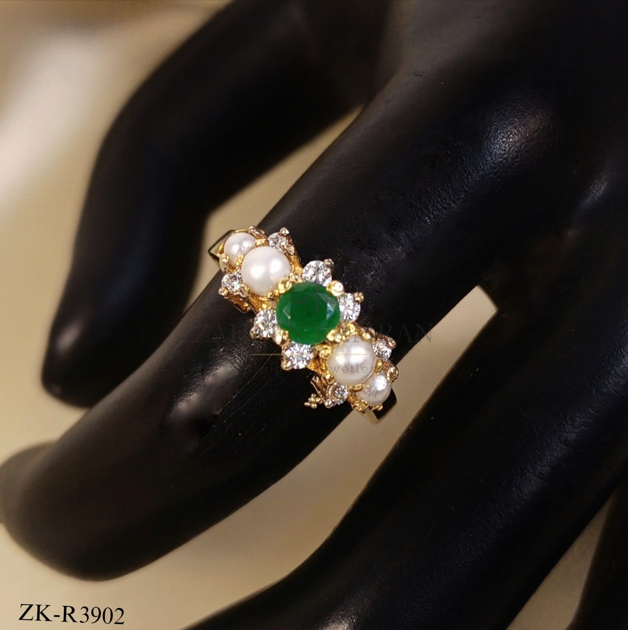 EMERALD WITH PEARLS ACCENTS RING