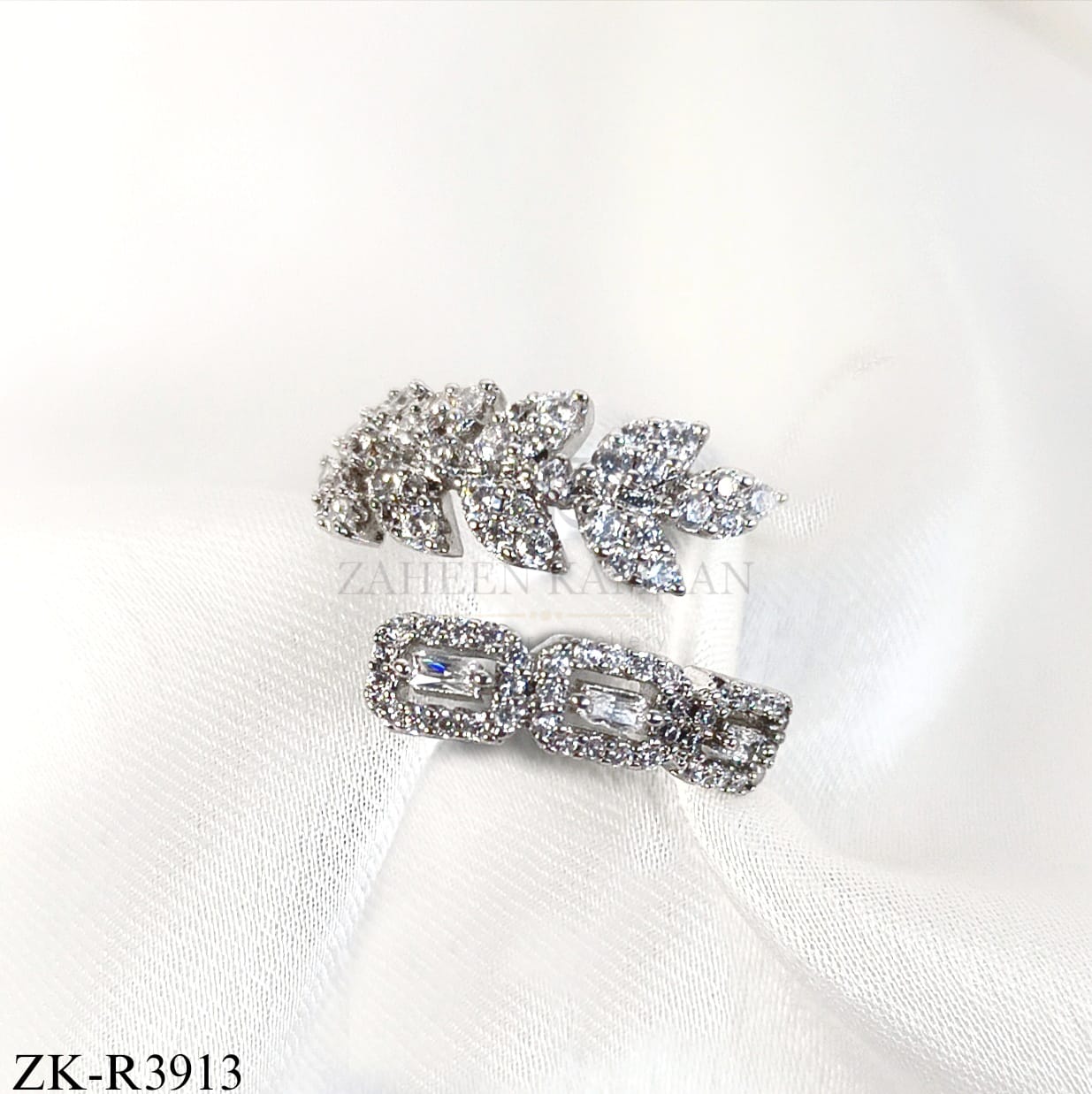 SILVER LEAFLET DUAL RING