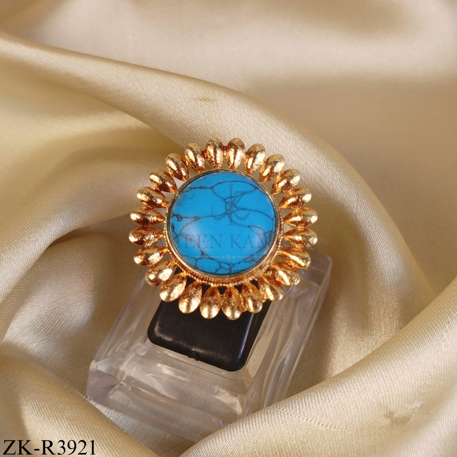 FEROZA BLOOM PETALS RING