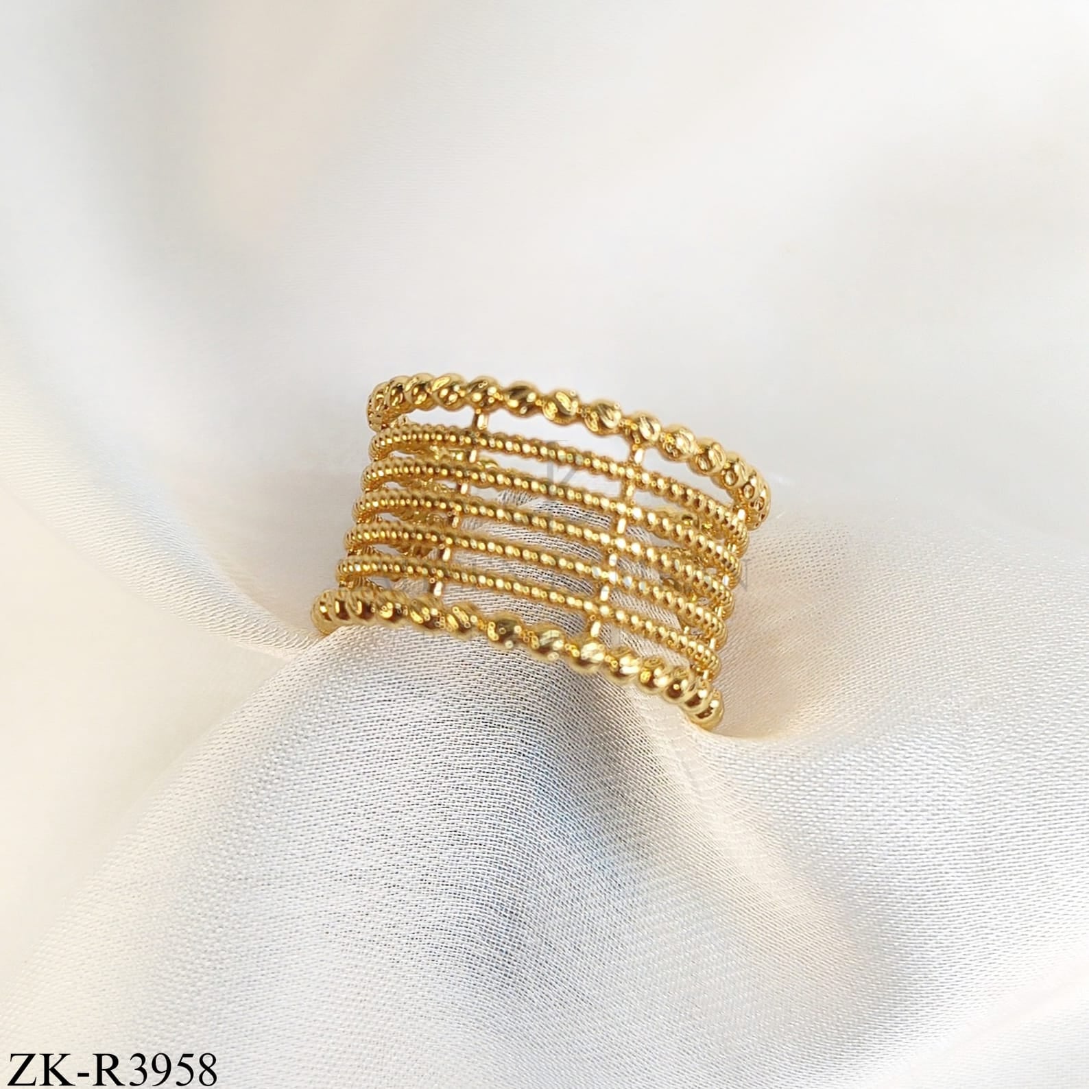 GOLDEN MULTIPLE ROWS RING