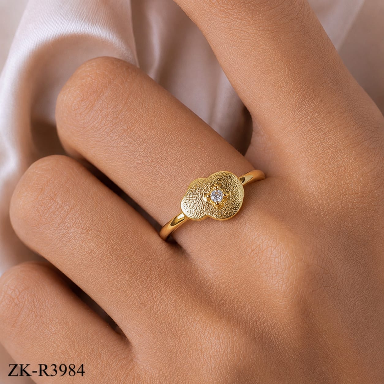 DOUBLE CIRCLE RING