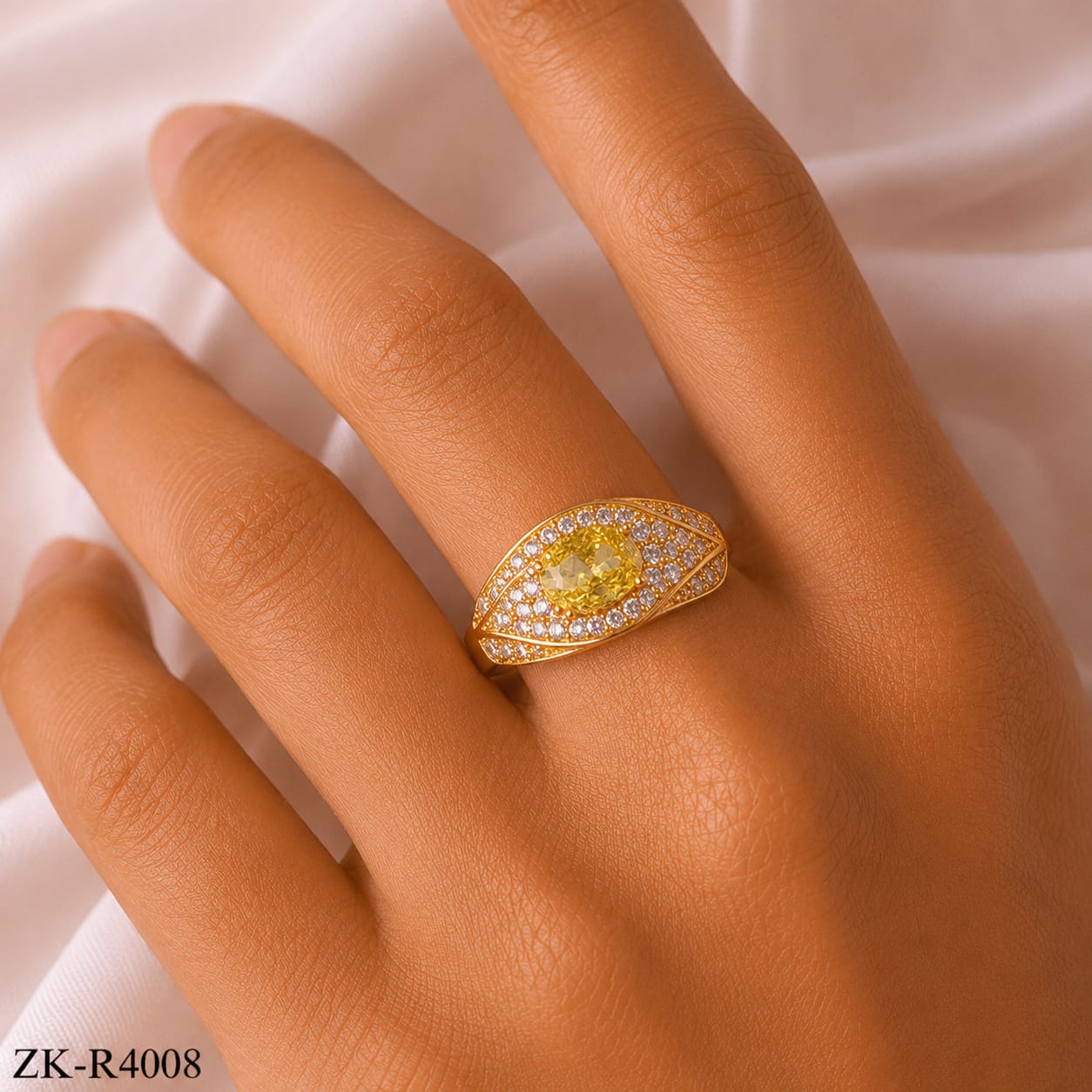 CHAMPAGNE ZIRCONIAN RING