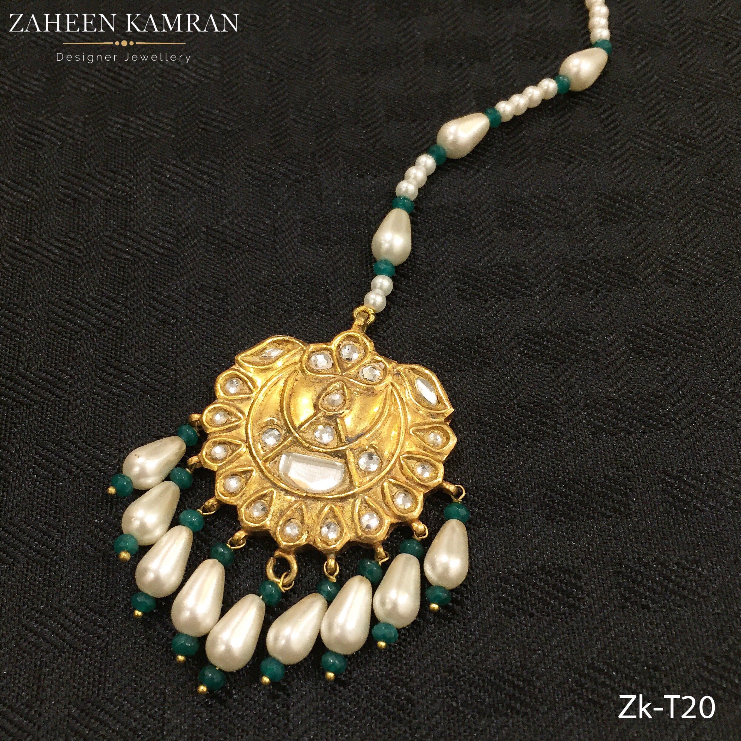 Gorgeous Kundan Tikka!