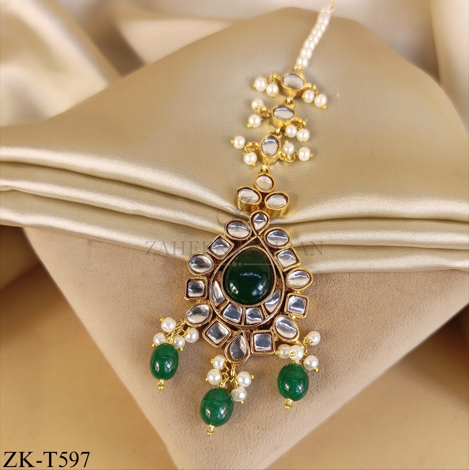 GOLDEN KUNDAN EMERALD DROP TIKKA