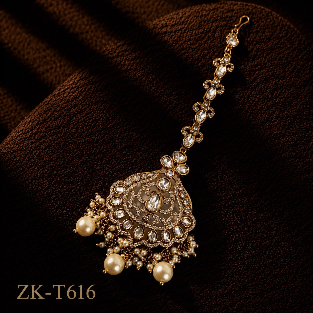 KUNDAN PEARLS TIKKA