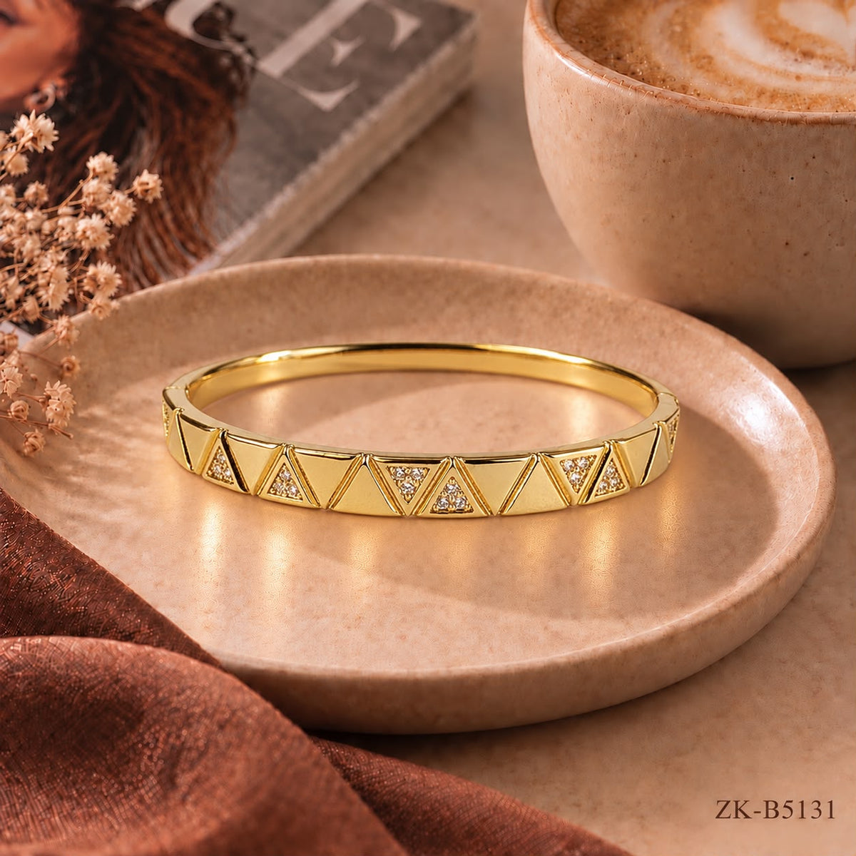 GOLDEN TRIANGLES BANGLE