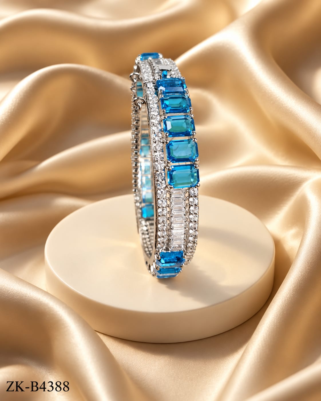 SAPPHIRE BANGLE