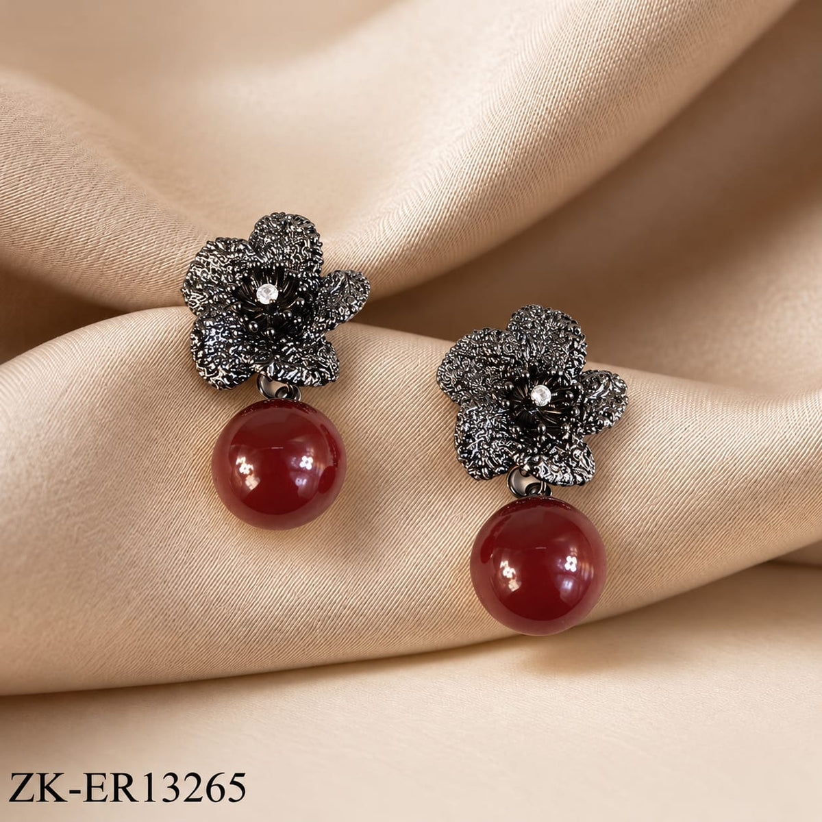 FLORAL DROP EARRINGS