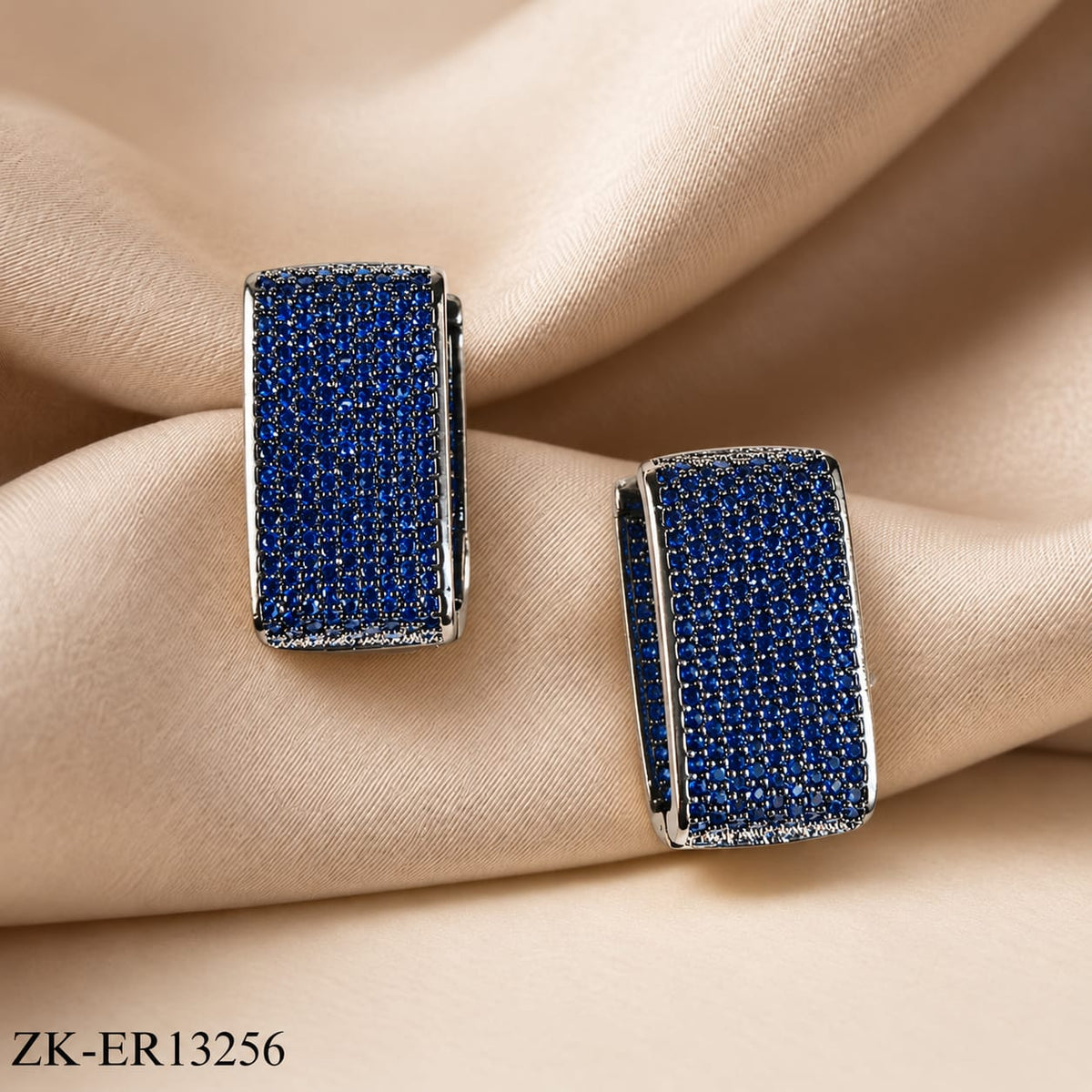 SAPPHIRE WIDE EARRINGS
