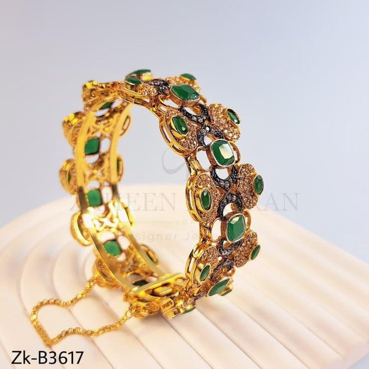 BERIL BANGLE