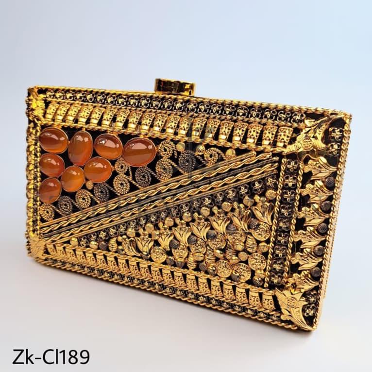 ZEMIRA CLUTCH