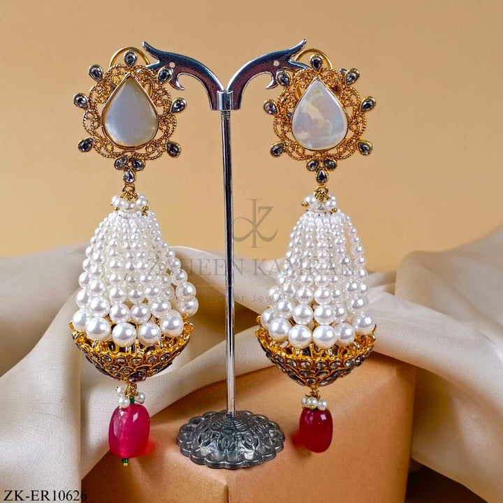 PEARLS EARRINGS