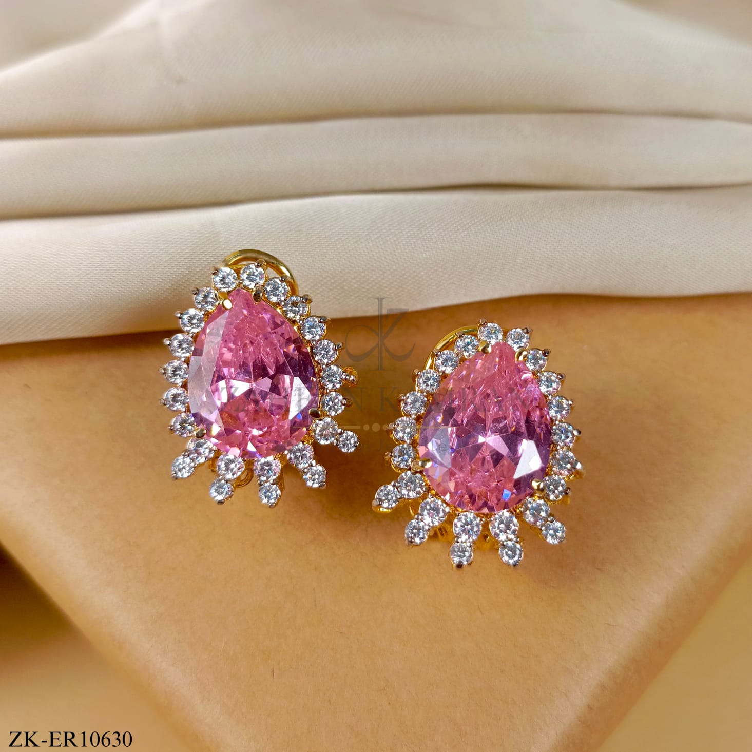 PINK STONES EARRINGS
