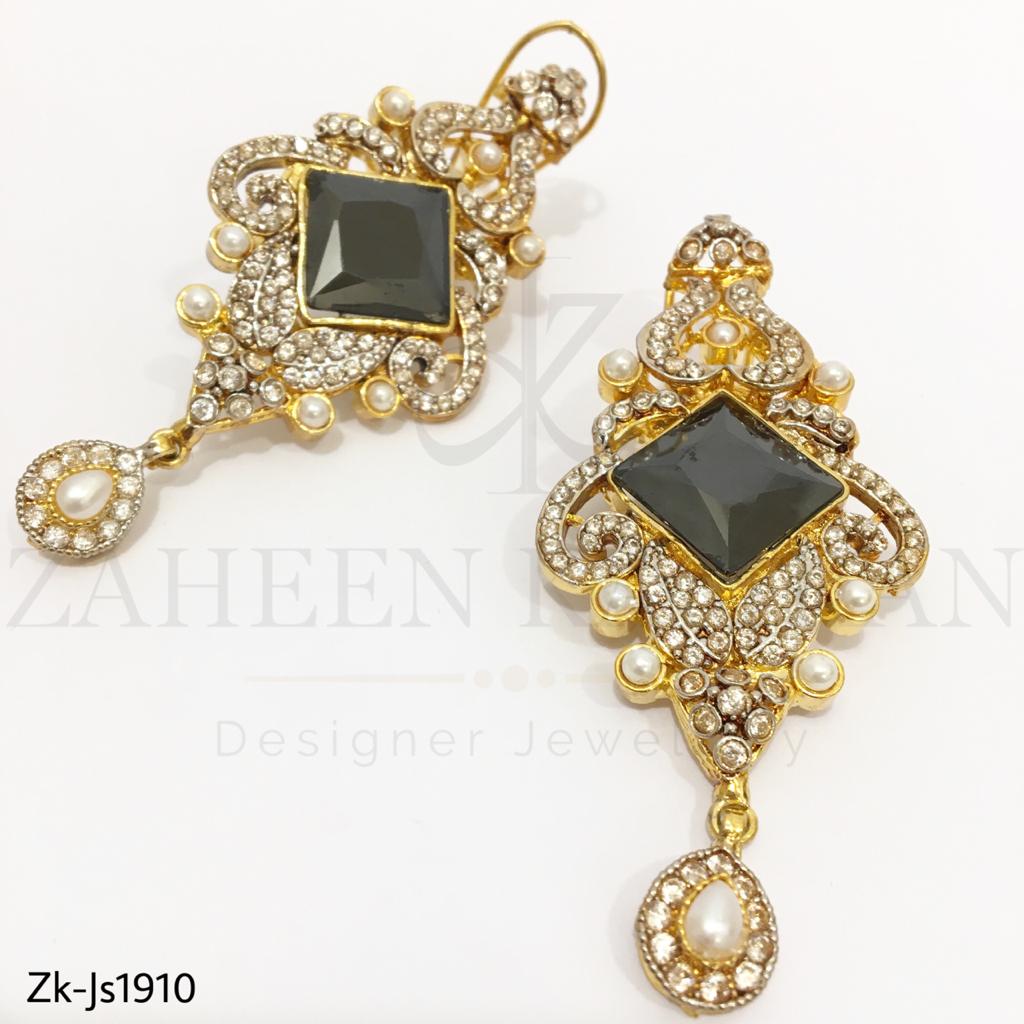 Gorgeous Natural Pearls Necklace Set