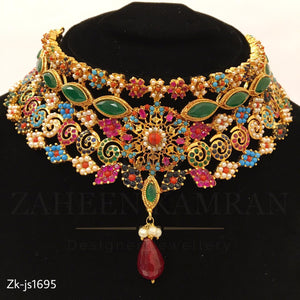 Multi Pearls Emerald Necklace Set