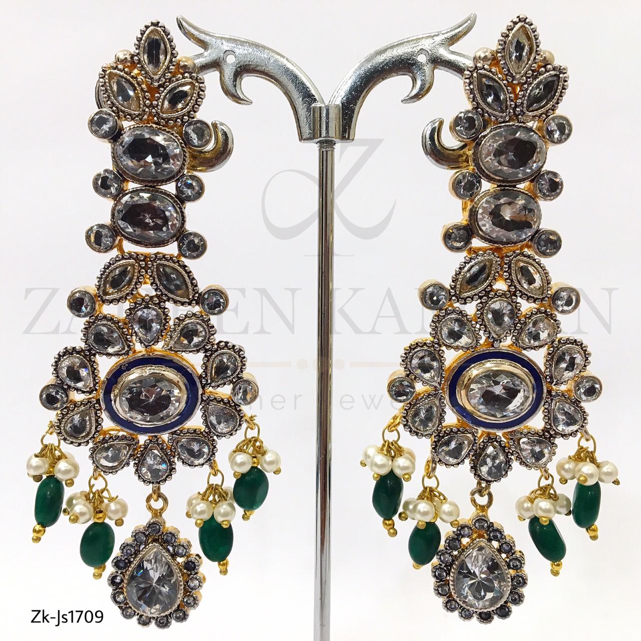 Emerald Kundan Prety Necklace Set