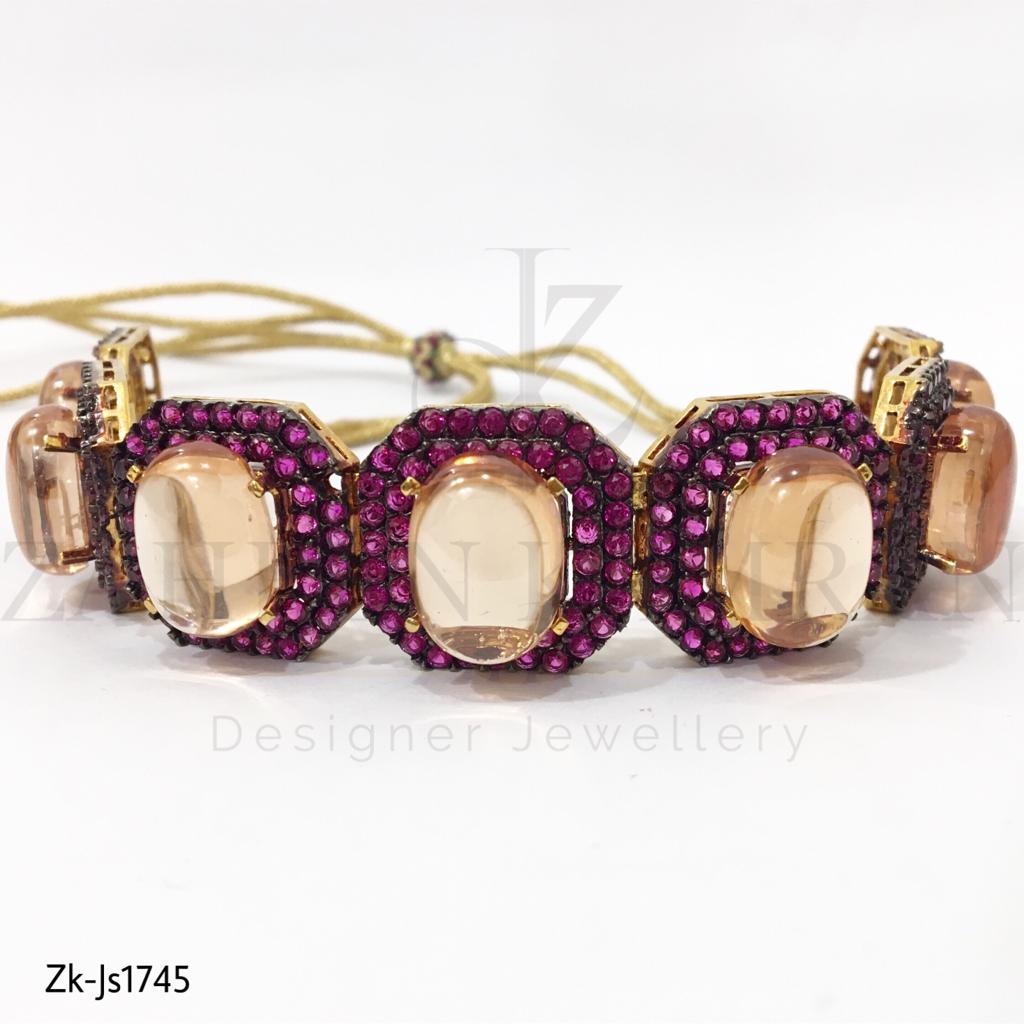 Oval Mushroom Choker Set