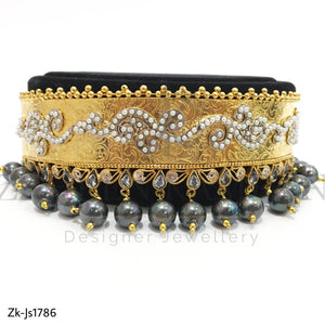 Amazing Designed Choker Set