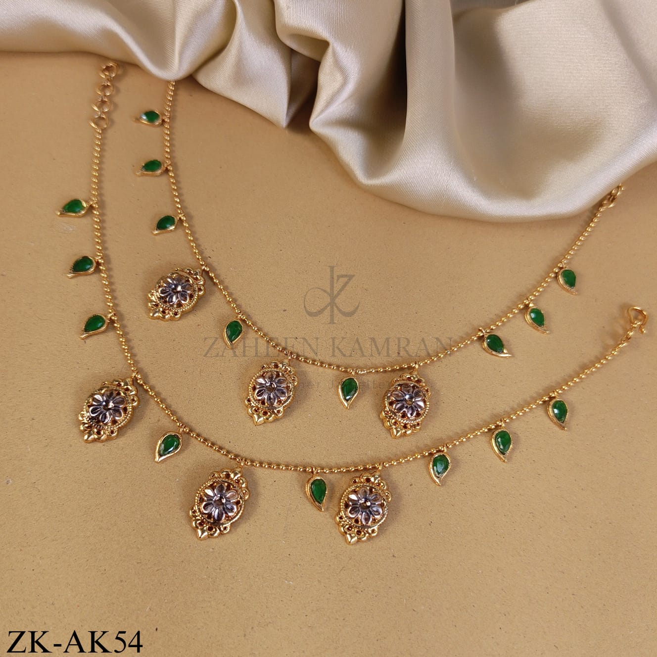 EMERALD FLORAL ANKLETS