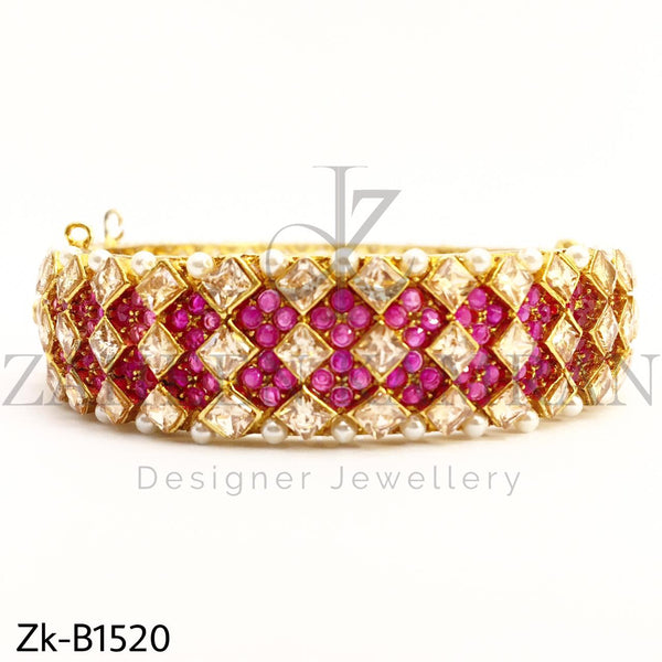 Rubby cut bangle