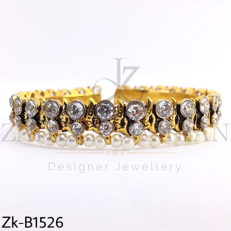Pearl bangle