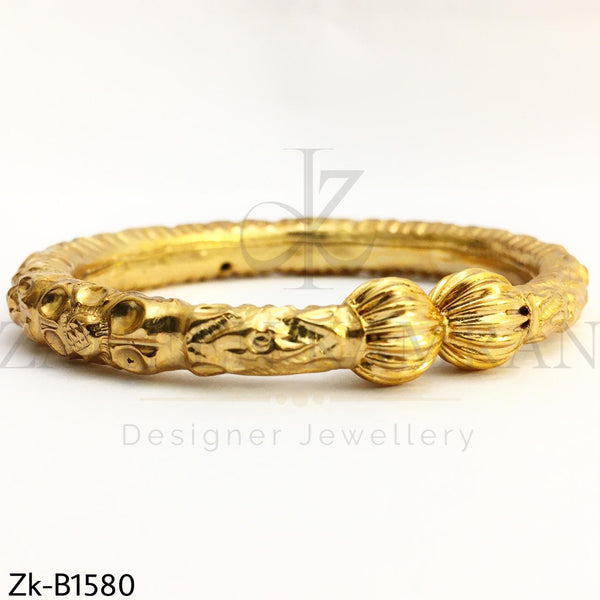 Gold Textured Bangle