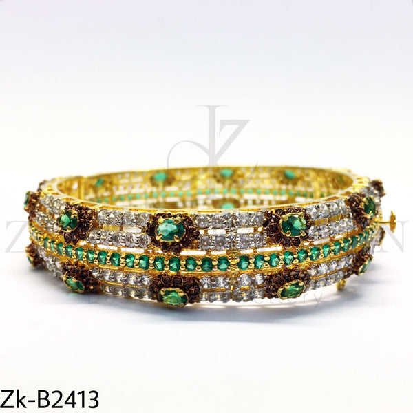 Emerald Classy Bangle