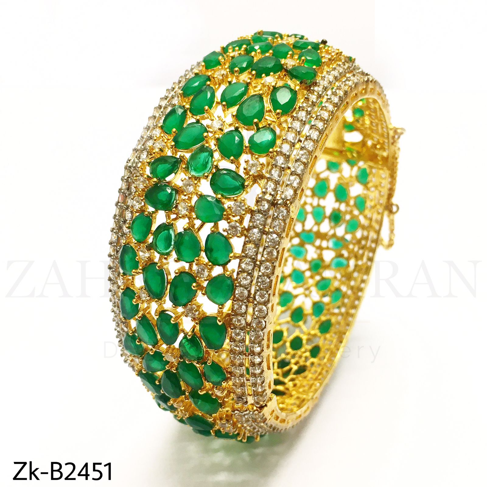 Emerald Zirconian Bangle