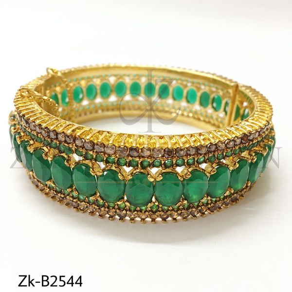 Emerald broad bangle