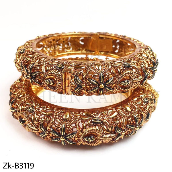 Splendid floret bangles.