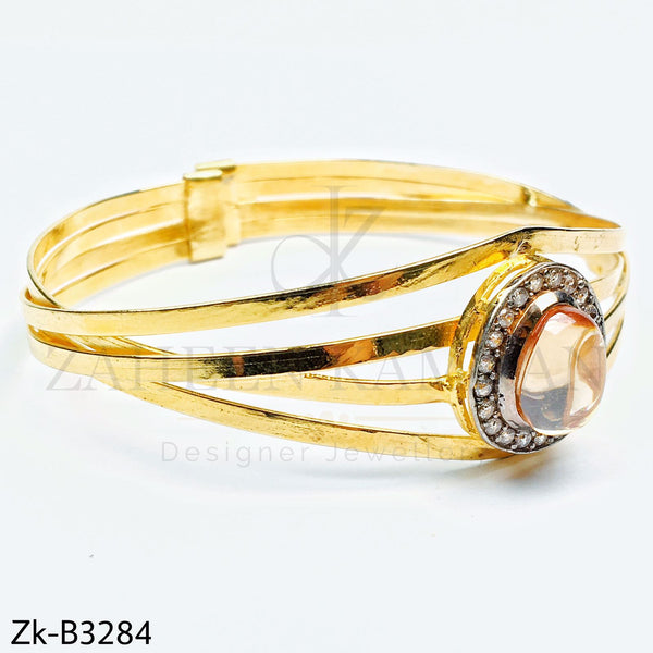 Glam bangle.