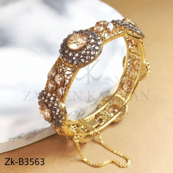 FERAY BANGLE