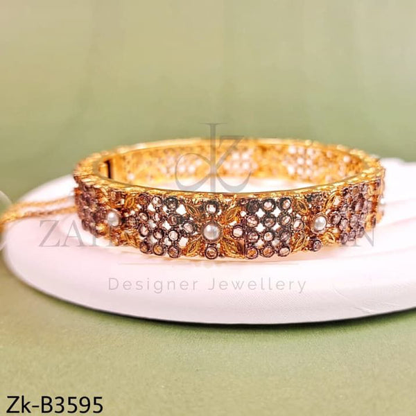 AVON BANGLE