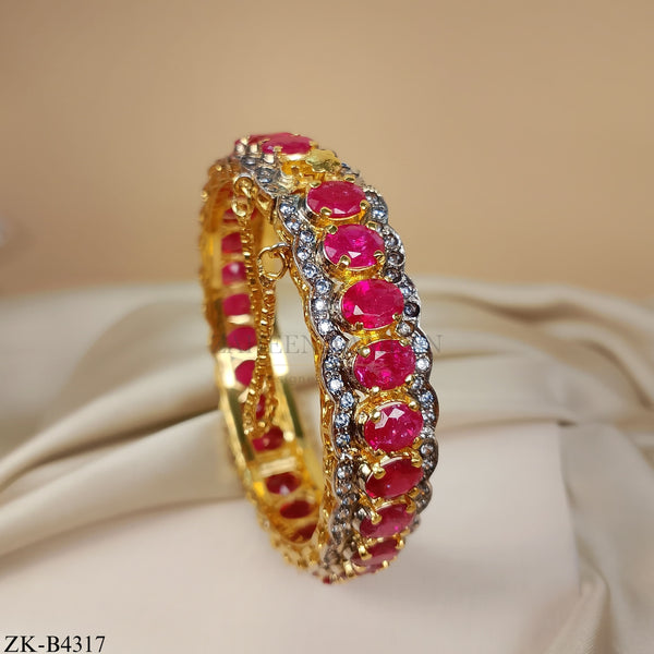 OVATE BANGLE